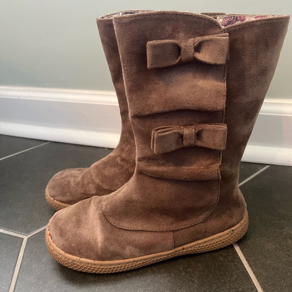 Girls Livie and Luca boots - size 1